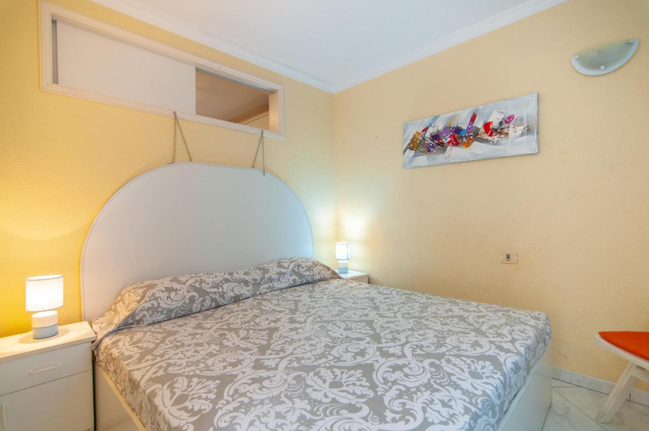 El Dorado Sea View 2A015 Apartment อาโรนา ภายนอก รูปภาพ